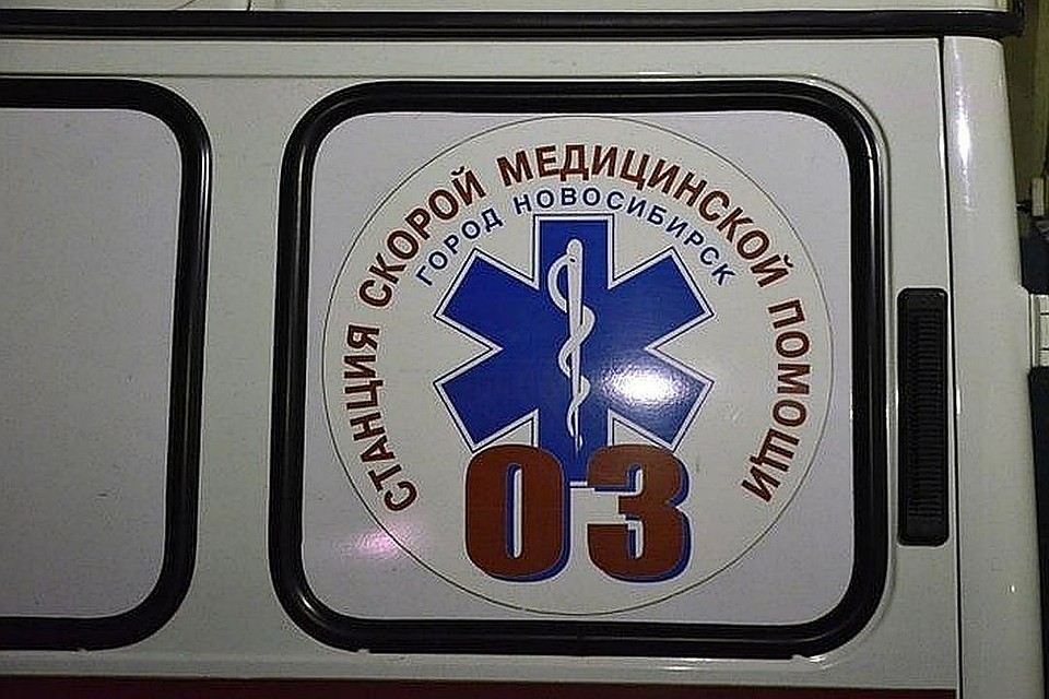 В аварии туристического автобуса с КАМАЗом погиб один из водителей автобуса.