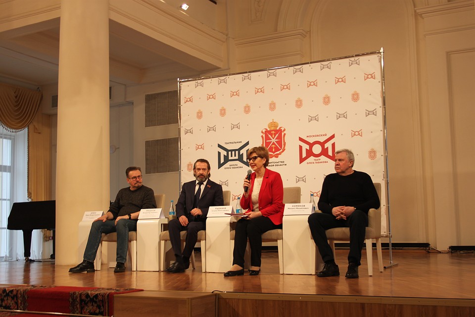 Владимир Машков ответил на вопросы журналистов и абитуриентов «Табакерки»