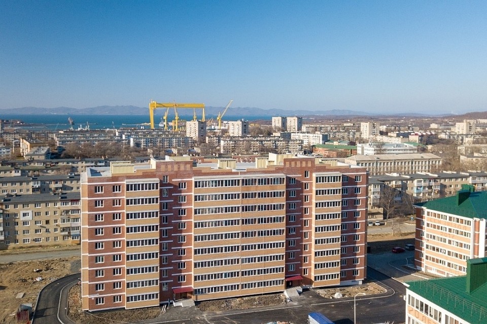 В марте первые семьи заселятся в новостройку