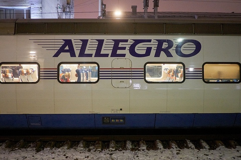 В Комарово "Аллегро" насмерть сбил пенсионерку.