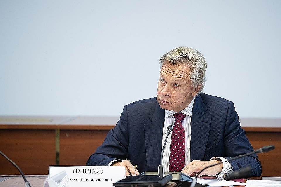 Председатель комиссии Совета Федерации по информационной политике Алексей Пушков