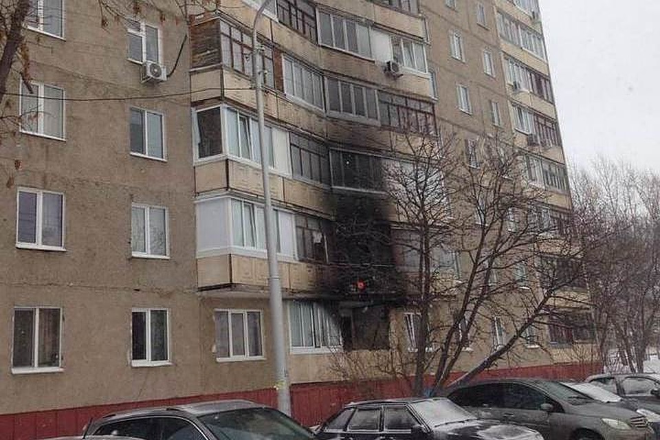 В Уфе загорелась квартира в многоэтажном доме