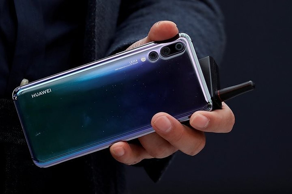 Huawei подала в суд на правительство США из-за обвинений в слежке