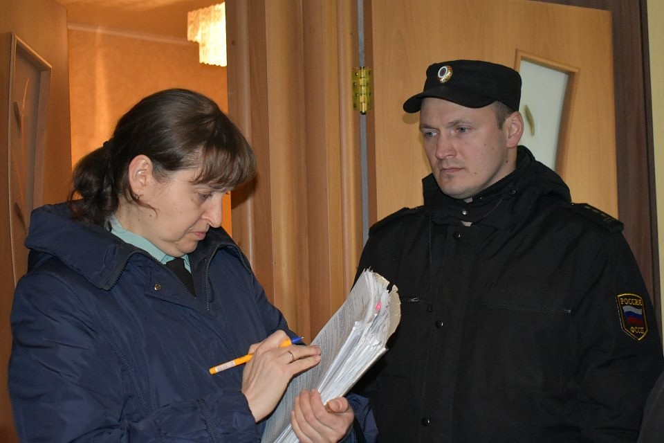 Белгородские приставы напомнили должникам о родительском долге. Фото пресс-службы УФССП России по Белгородской области.