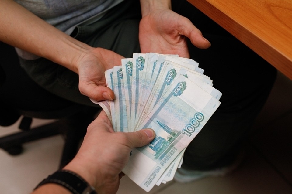 На счет лже-руководителя перевели 120 тысяч рублей