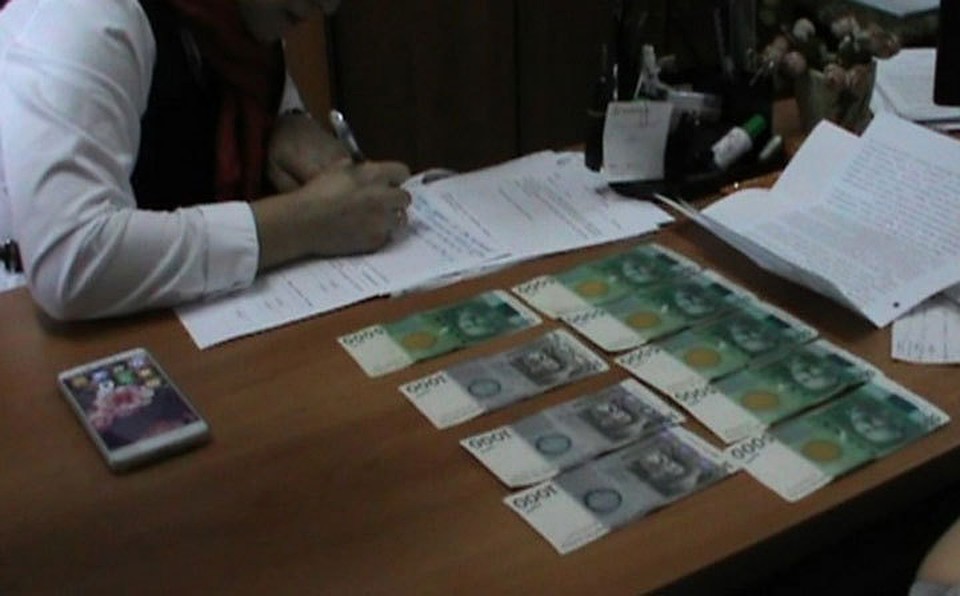 Подозреваемую задержали с поличным.