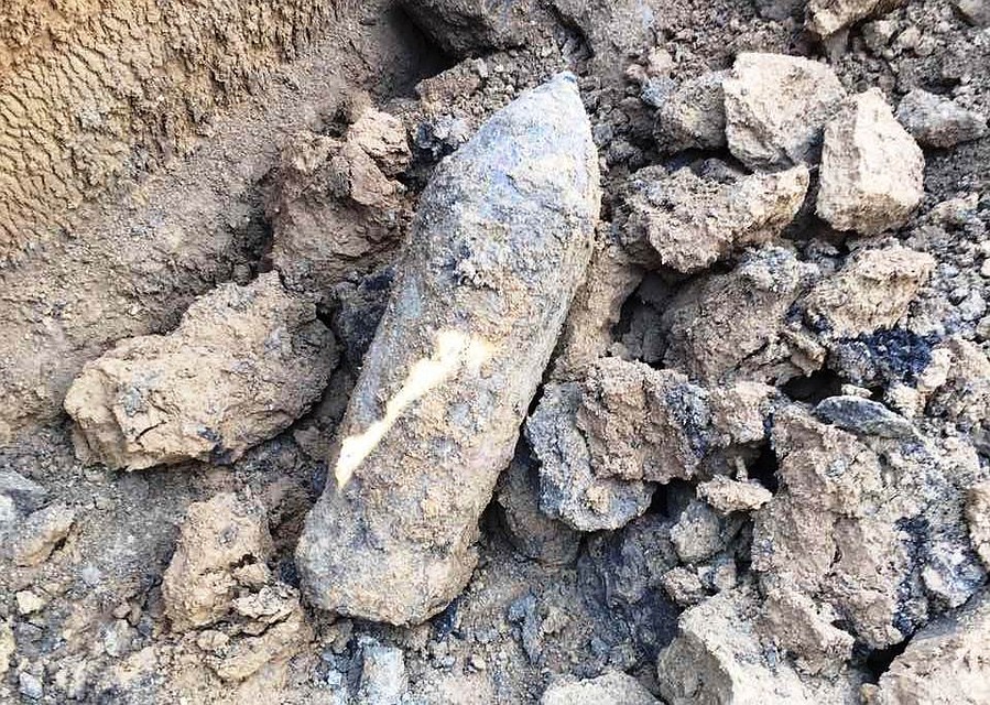 Опасные находки военных лет ликвидировали на специальном полигоне. Фото пресс-службы Главного управления МЧС России по Белгородской области.