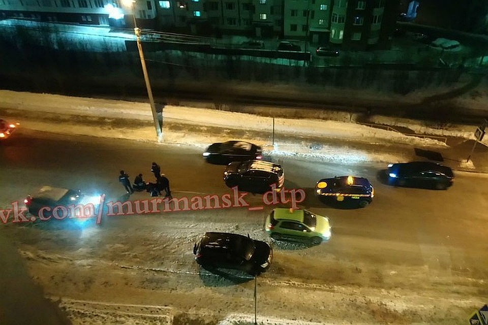 Мужчина, которого сбила машина, оказался примерно в 15 метрах от нерегулируемого пешеходного перехода. Фото: Олег СИНЦОВ