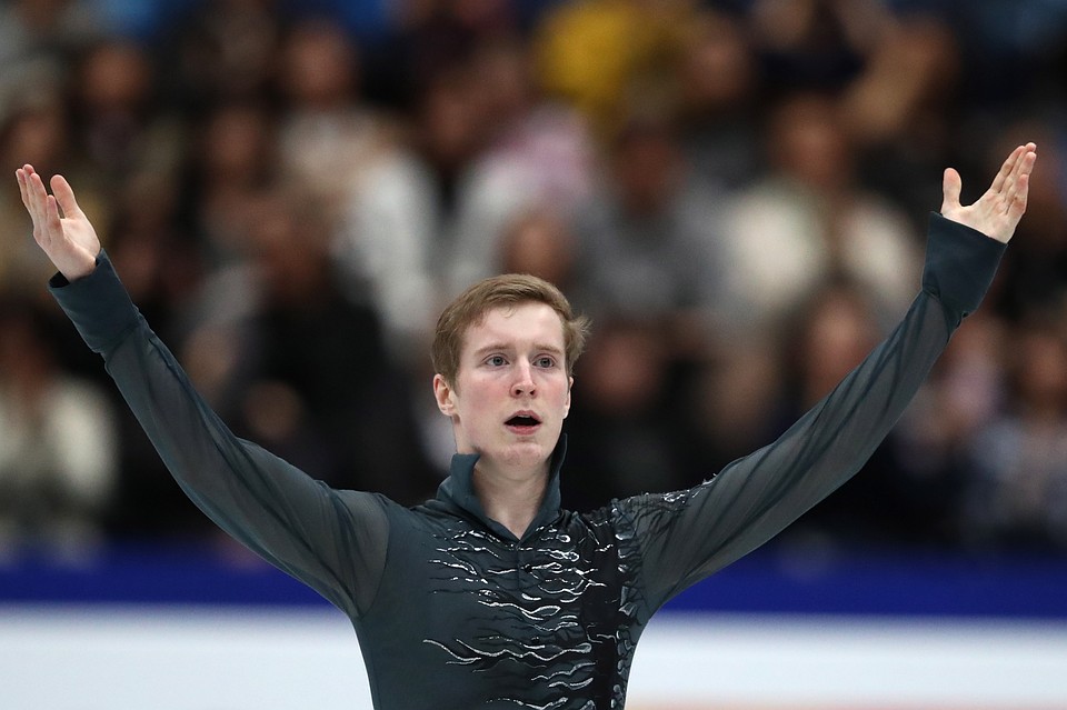 Александр Самарин во время выступления в короткой программе мужского одиночного катания на чемпионате мира по фигурному катанию. Фото Станислав Красильников/ТАСС