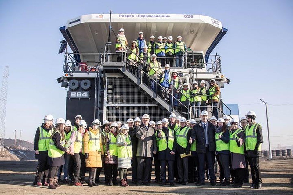 Первый кузбасский Liebherr начал работать на разрезе «Первомайский». Фото: пресс-служба АКО