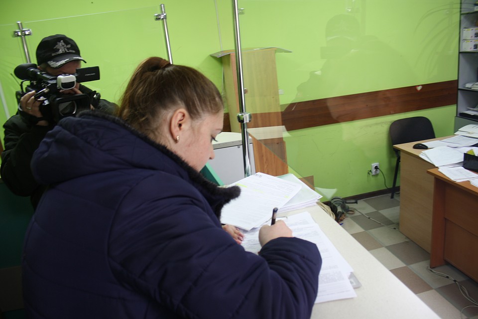 Белгородские судебные приставы с начала года взыскали более 16 миллионов задолженности по зарплате.