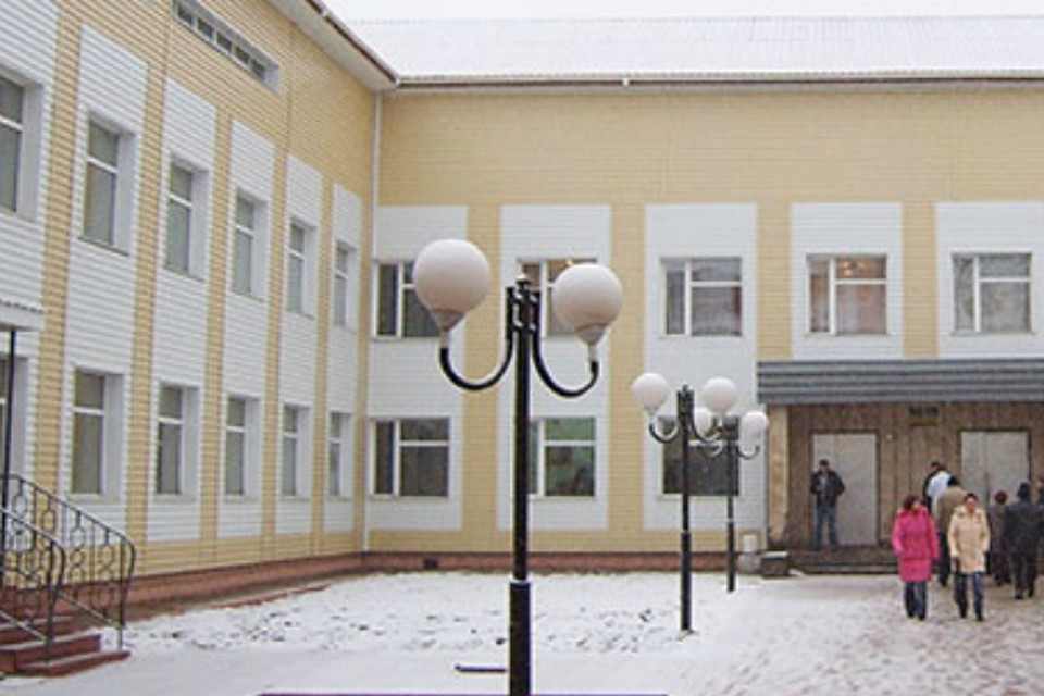 Неприятный инцидент произошел в Тарской ЦРБ. Фото: tarazdrav.ru