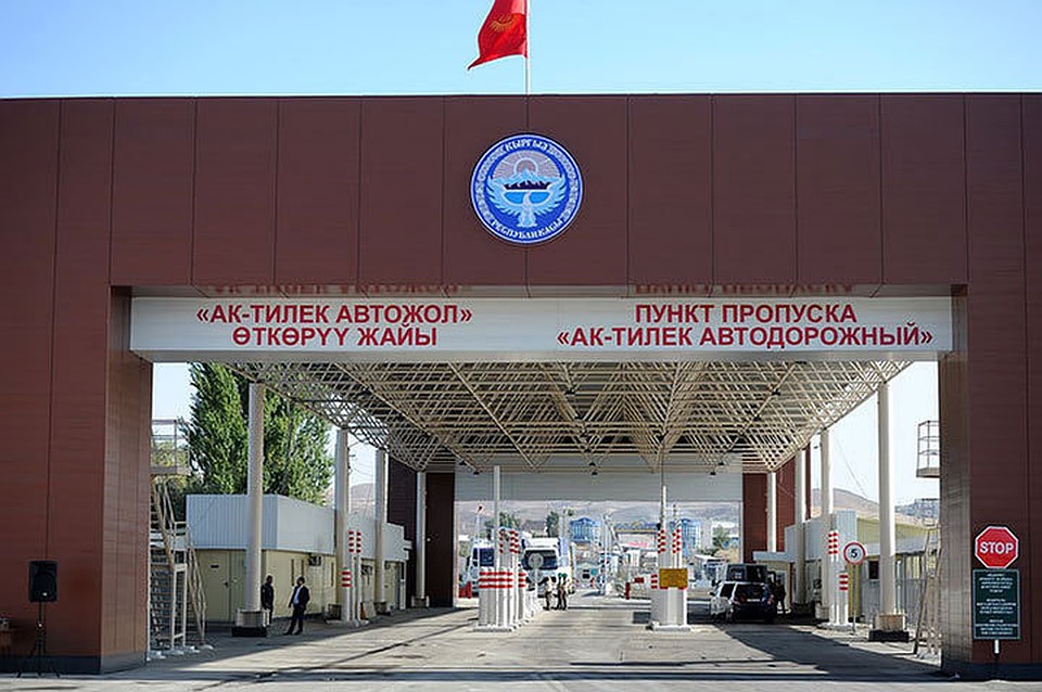 Пункты пропуска на границе заработали в штатном режиме.