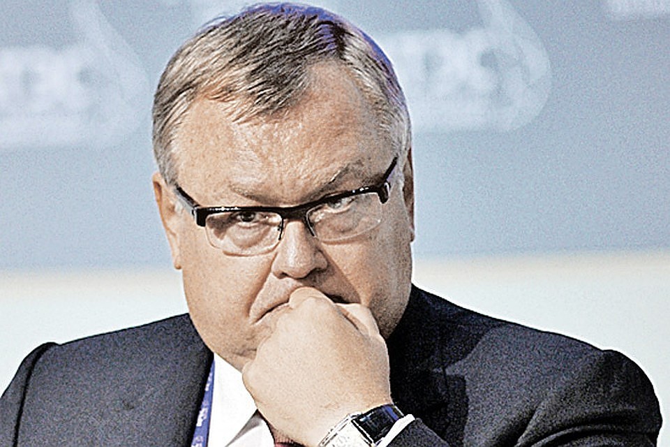 Он напомнил, что страна не стала ближе к космосу, так как у нее нет для этого должных средств, а также материалов для расширения экспансии с Земли