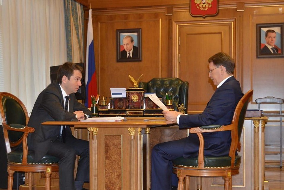 Виталий Мутко пообещал рассмотреть все обращения Андрея Чибиса. Фото: gov-murman.ru.
