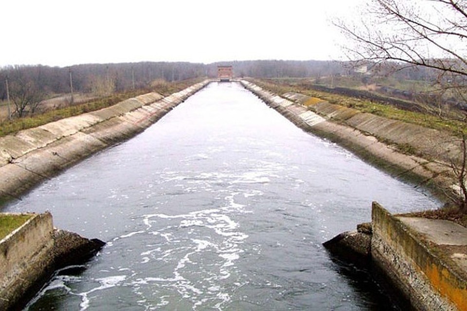 Канал Северский Донец-Донбасс – основная водная артерия Донбасса. Фото: Вода Донбасса