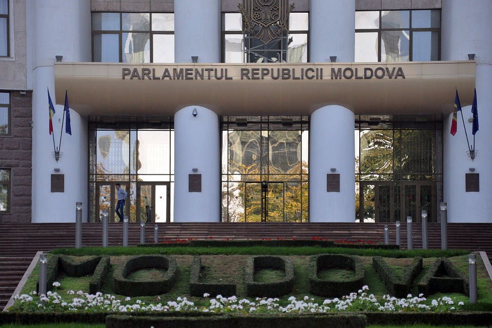 В марте в молдавском парламенте было проведено всего одно заседание