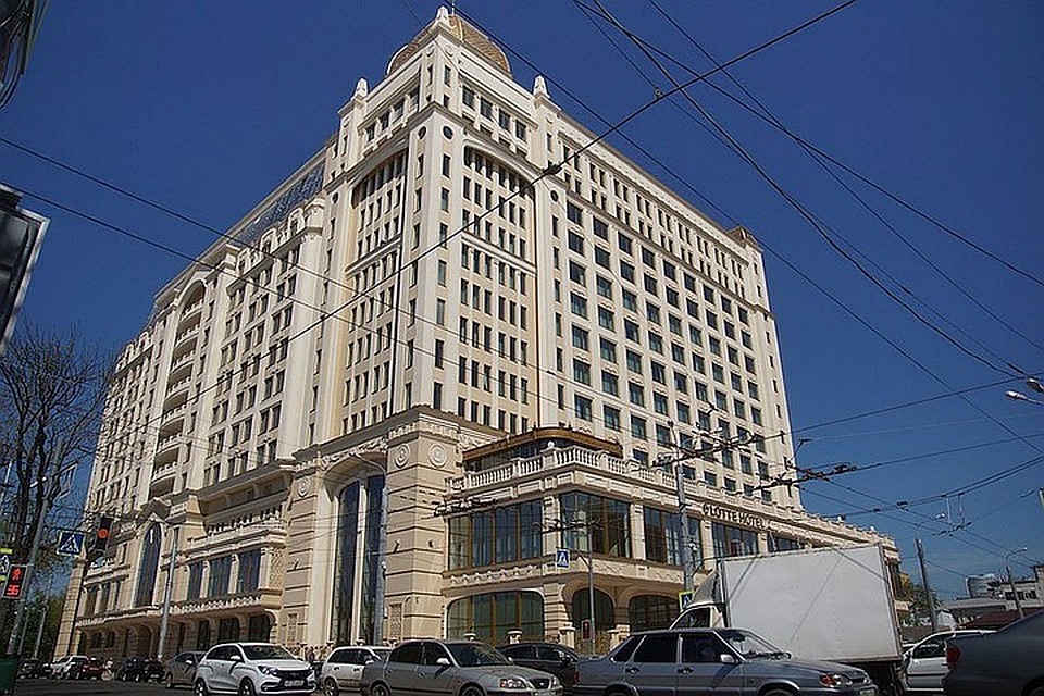 В этом отеле, конечно, номер за 600 рублей не снимешь