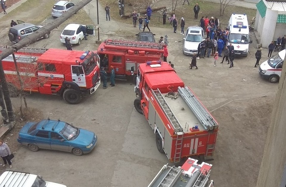 Несколько человек могли погибнуть от отравления угарным газом. Фото: ГУ МЧС по Челябинской области.