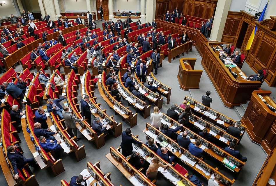 Верховная Рада решила, что мова должна окончательно вытеснить русский язык из жизни украинцев