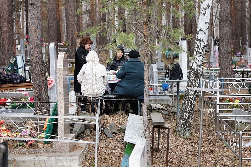 В Ленинградской области похороны могут стать бесплатными.