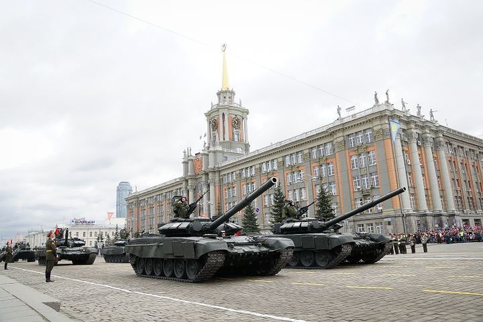 102 единицы техники пройдут в механизированной колонне.