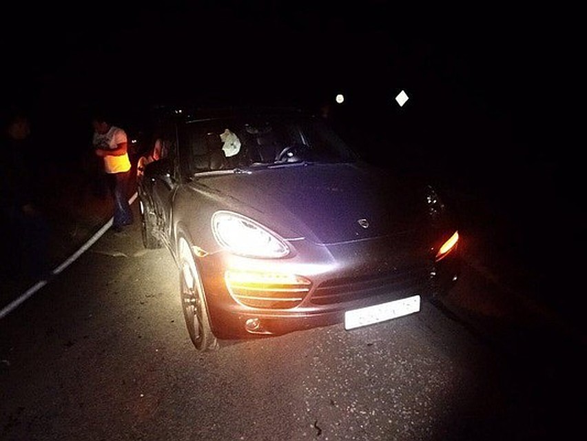 В аварии, по данным ГИБДД, виноват водитель Porsche Cayenne