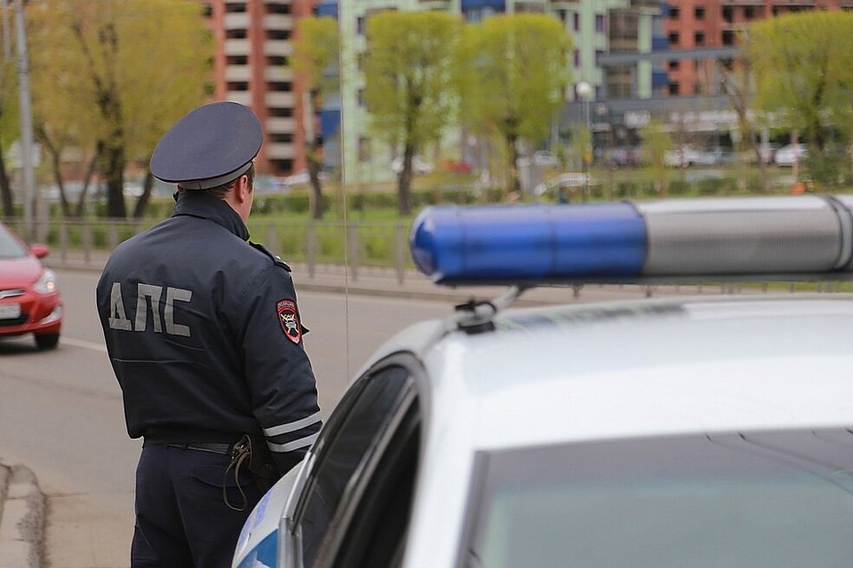 Как говорилось накануне 15 апреля в сообщении от городской администрации, запрет на въезд в Красноярск грузовиков вводится на месяц, до 15 мая.