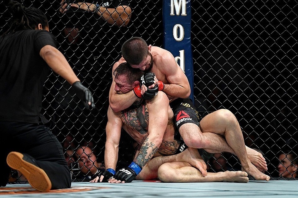 Хабиба Нурмагомедова признали лучшим борцом в истории UFC