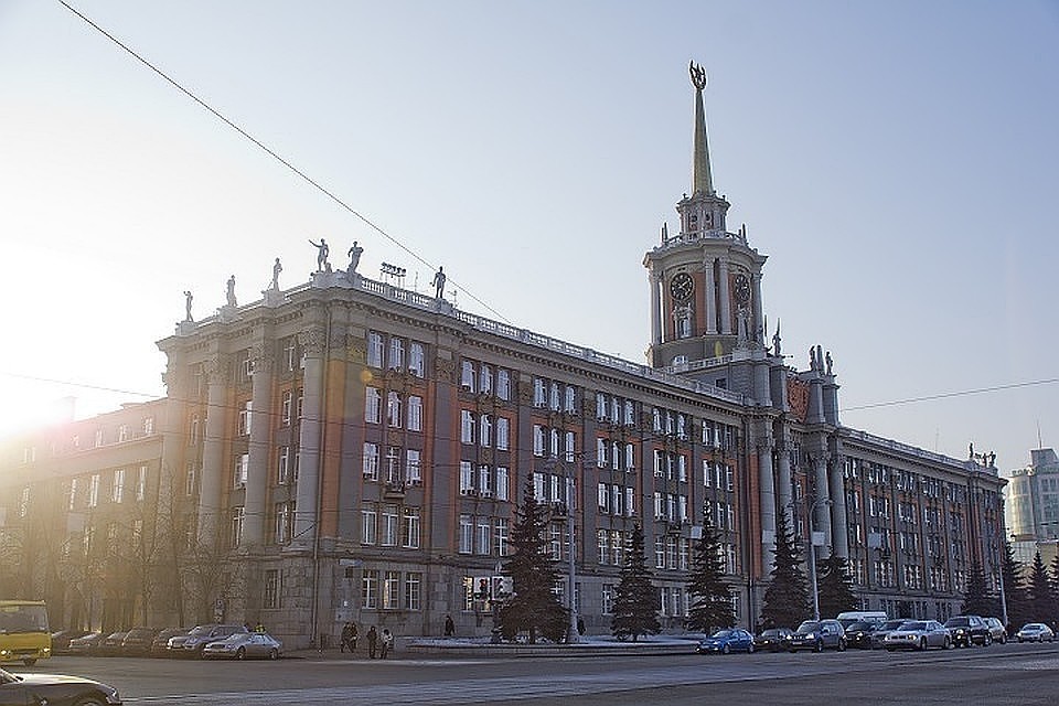 Гордума едва не расораспустилась, но в итоге продолжила работу