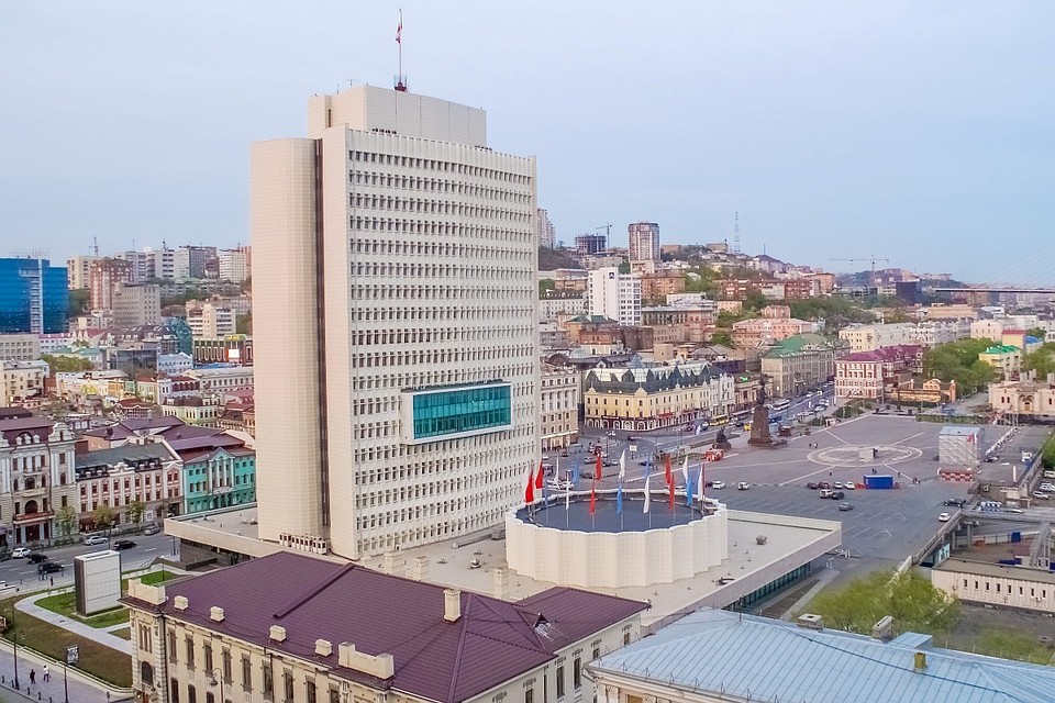 Белый дом приморской администрации
