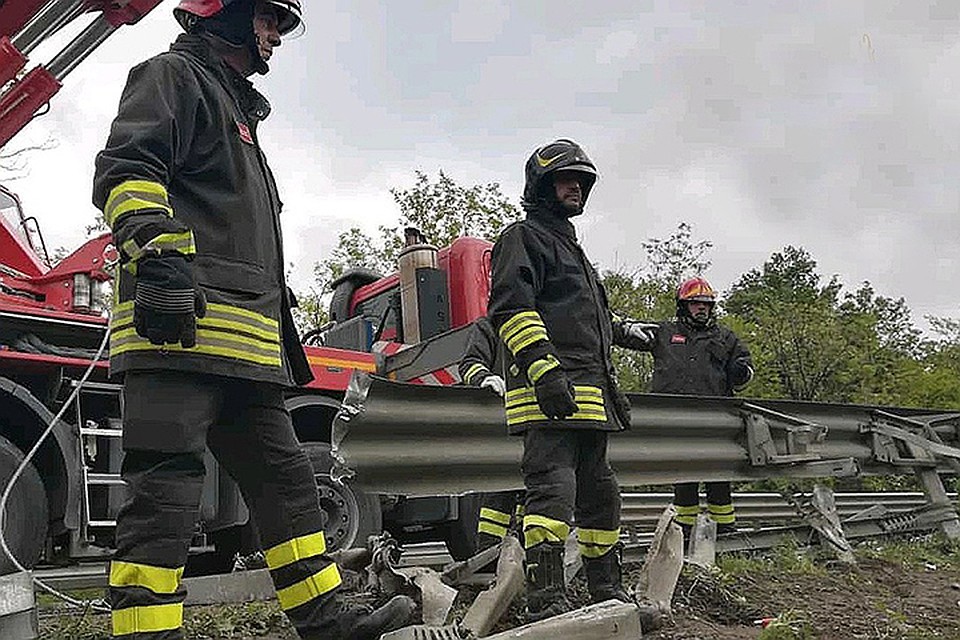 Автобус принадлежит итальянскому туроператору «Европа Вояж», который специализируется на организации сборных автобусных туров и экскурсий