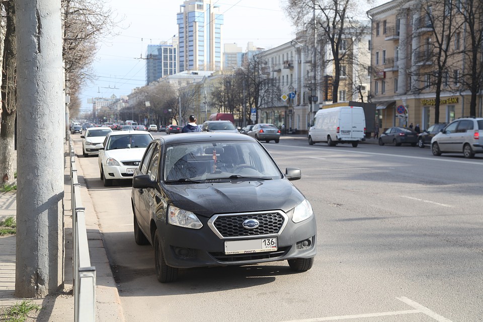 Со штрафами за неоплаченную парковку в Воронеже все неясно.