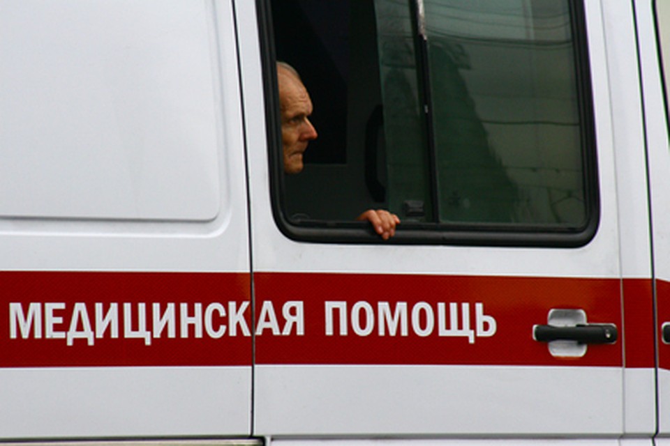 Пенсионеру оказали медицинскую помощь и отпустили домой, назначив лечение.