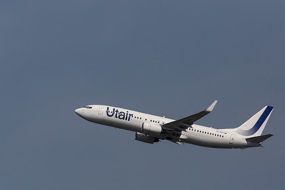 Вылетевший в Таджикистан самолет UTair возвращается в Сургут после двух часов в воздухе