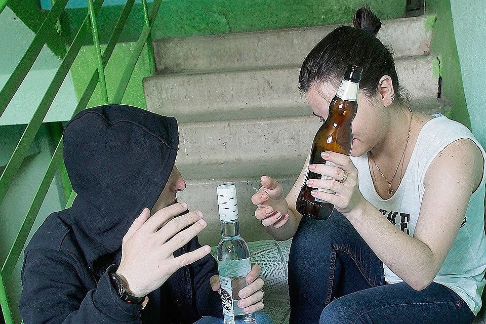 В Литве все больше детей школьного возраста употребляют алкогольные напитки.