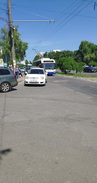 На Ботанике сейчас так - пробки.
