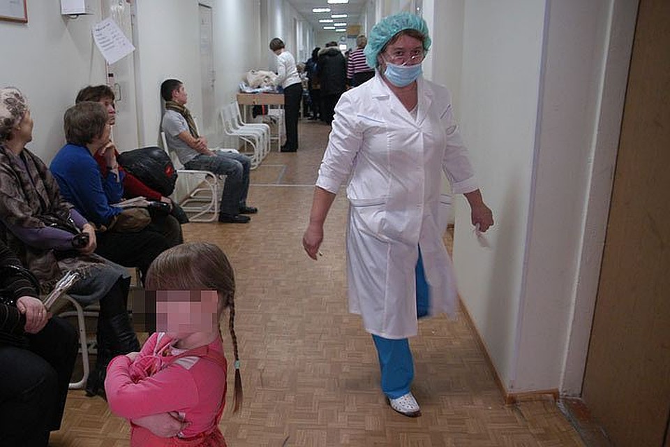 Со скандалом вероятность попасть к врачу повышается, но скандалить очень не хочется.