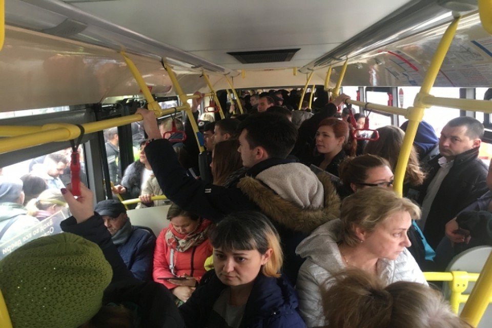 В выходные дни первый автобус отойдет от «Красного Перекопа» в 5.47, а от «ЯМЗ» – в 6.18