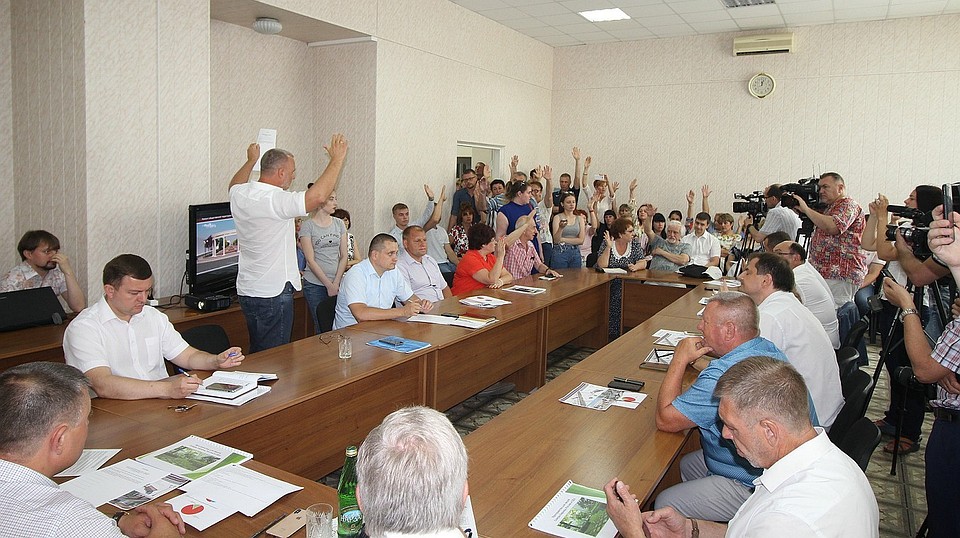 Мичуринцы высказали свои претензии главе города