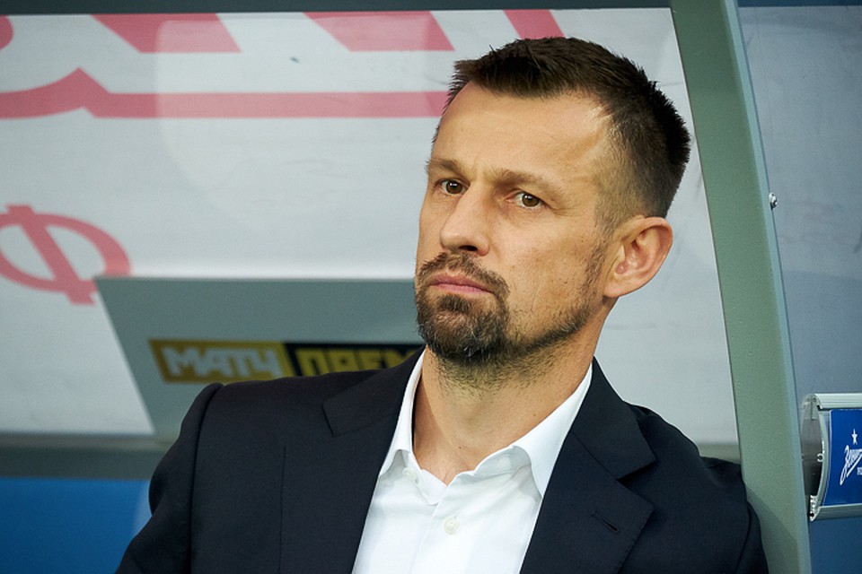 Сергей Семак стал гостем шоу "Вечерний Ургант", где рассказал о семье, футболе и вегетарианстве.