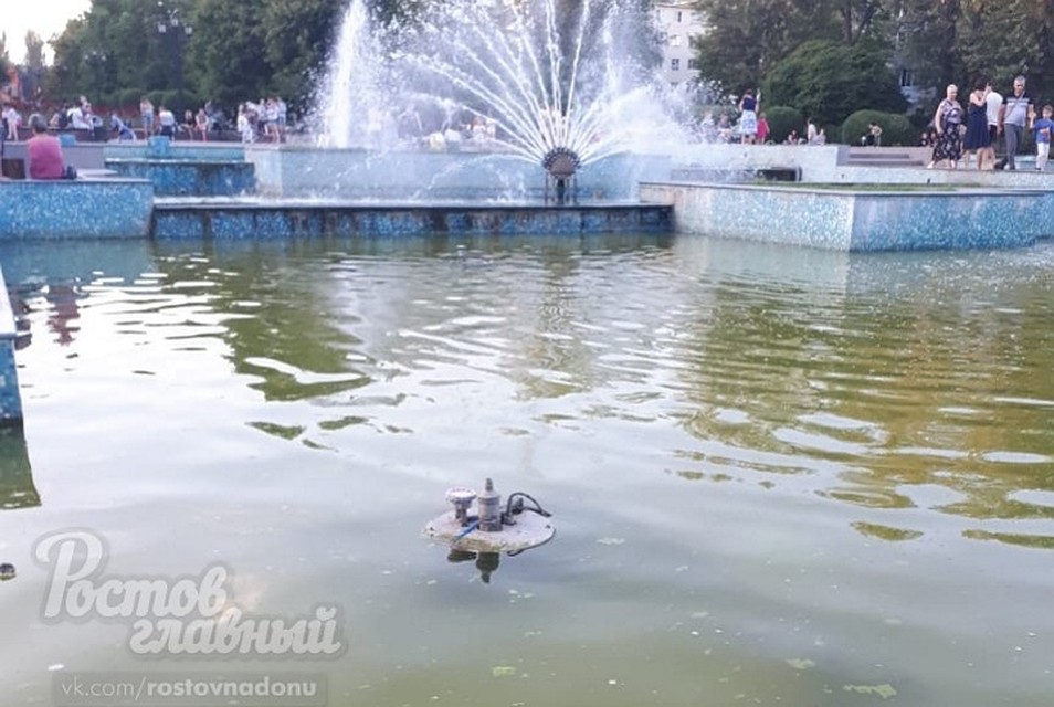 Аллея роз, ЗЖМ. Фонтан, который радовал ростовчан и гостей города своей красотой. Фото: Группа Вконтакте "Ростов-Главный".