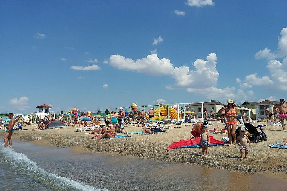 Температура воды в Черном и Азовском морях 24-26 градусов - идеально для купания!