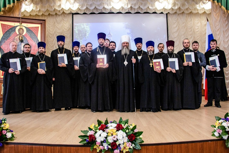 В Хабаровской семинарии установили рекорд по количеству выпускников