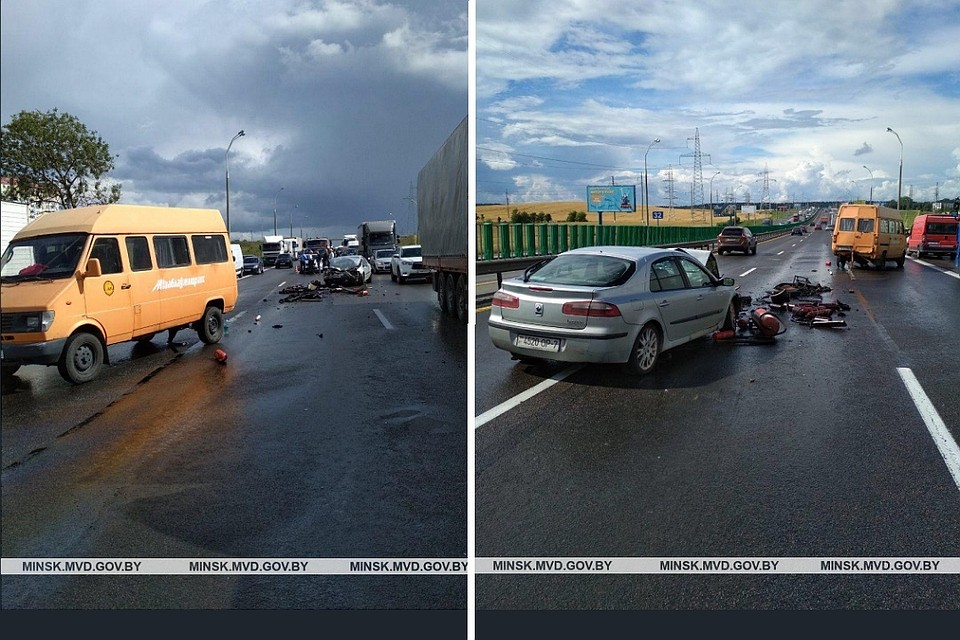Водитель буса вышел, чтобы поставить аварийный знак, и в этот момент в него влетела легковушка. Фото: ГУВД Мингорисполкома.