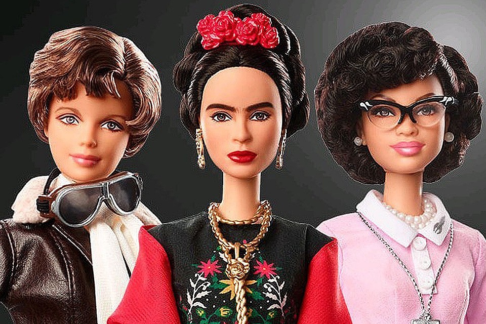 За 60 лет куклы Барби получили более 200 профессий. ФОТО: Mattel
