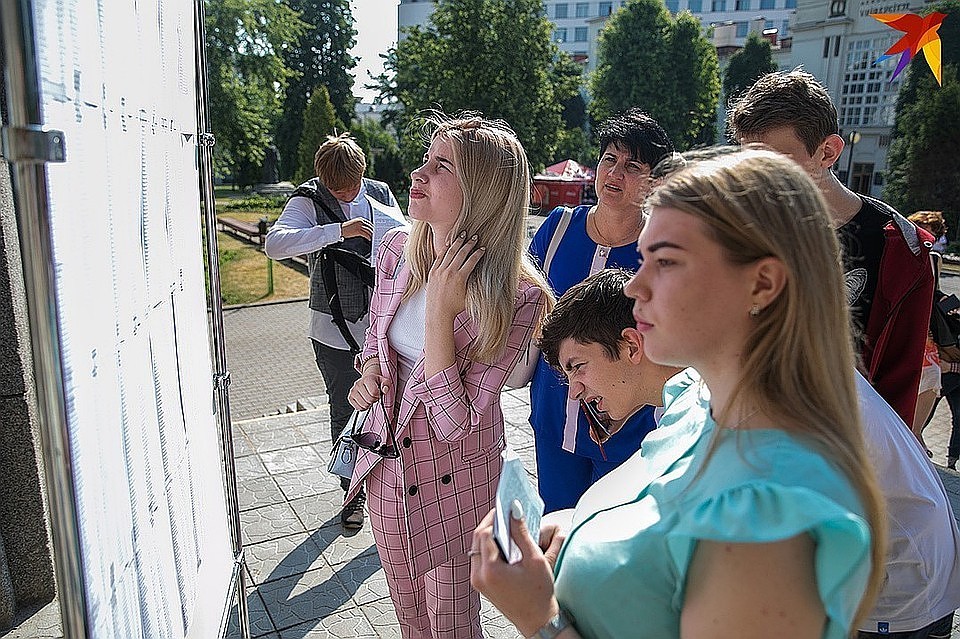 17 июля закончится прием документов на бесплатное обучение в университетах.