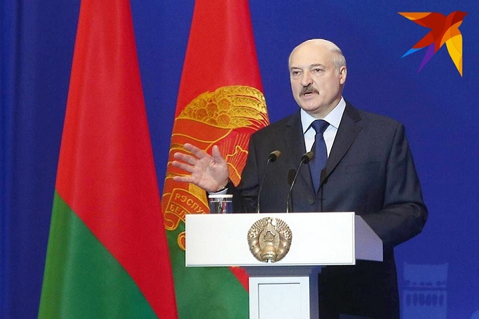 Лукашенко приказал профинансировать из бюджета столицы строительство в Дзержинске, Заславле, Логойске, Фаниполе, Смолевичах и Руденске.