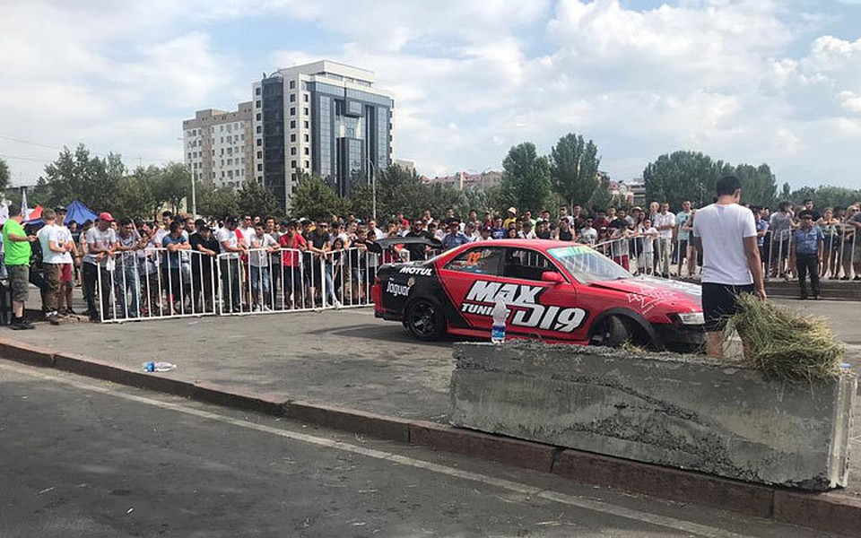 Турнир автогонщиков едва не обернулся большой трагедией.