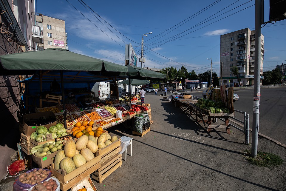 Возле мест лоточной торговли появятся предупреждающие таблички.